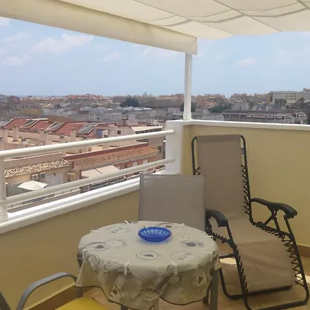 Bonito Estudio Con Bonitas Vistas Apartamento Torrevieja