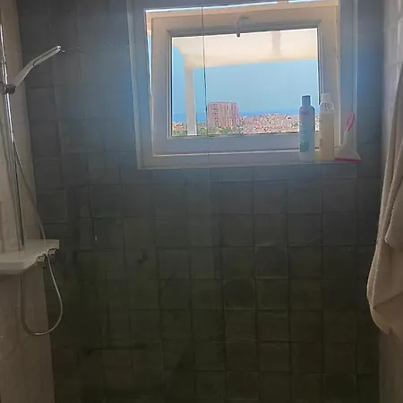 Apartamento Bonito Estudio Con Bonitas Vistas *